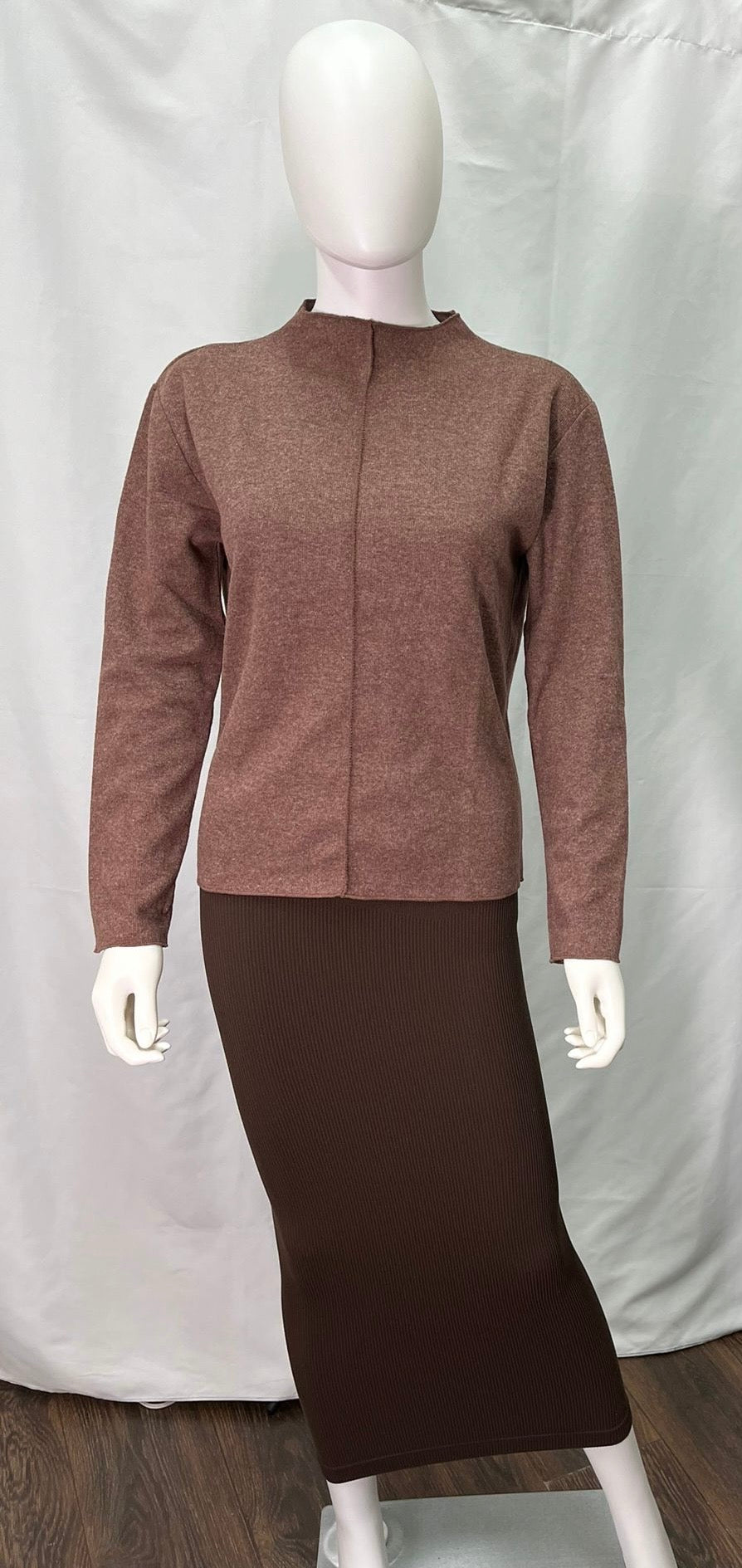 Sweater styled with Front Seam (available in cappuccino brown and brick red)