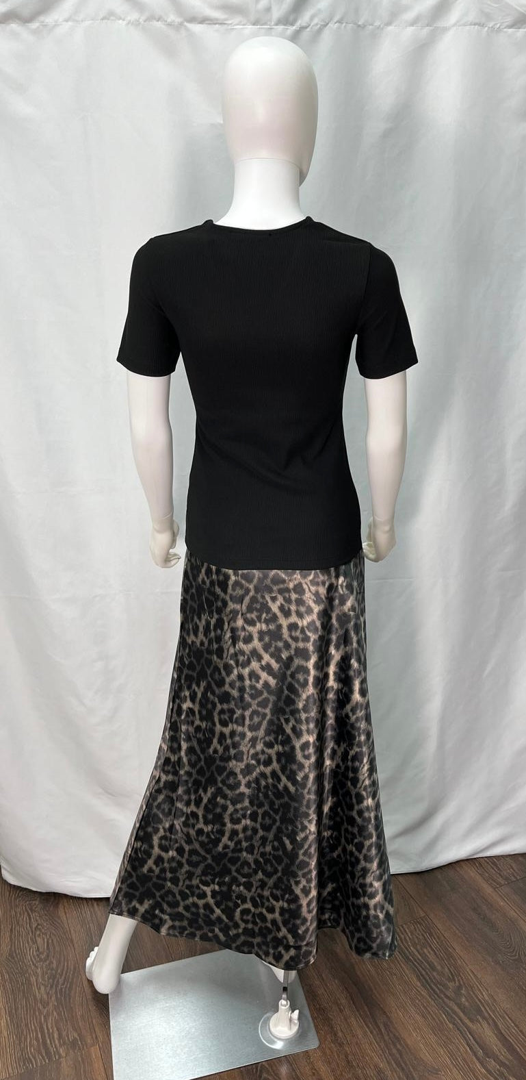 Leopard Print Skirt (available in 2 colors)