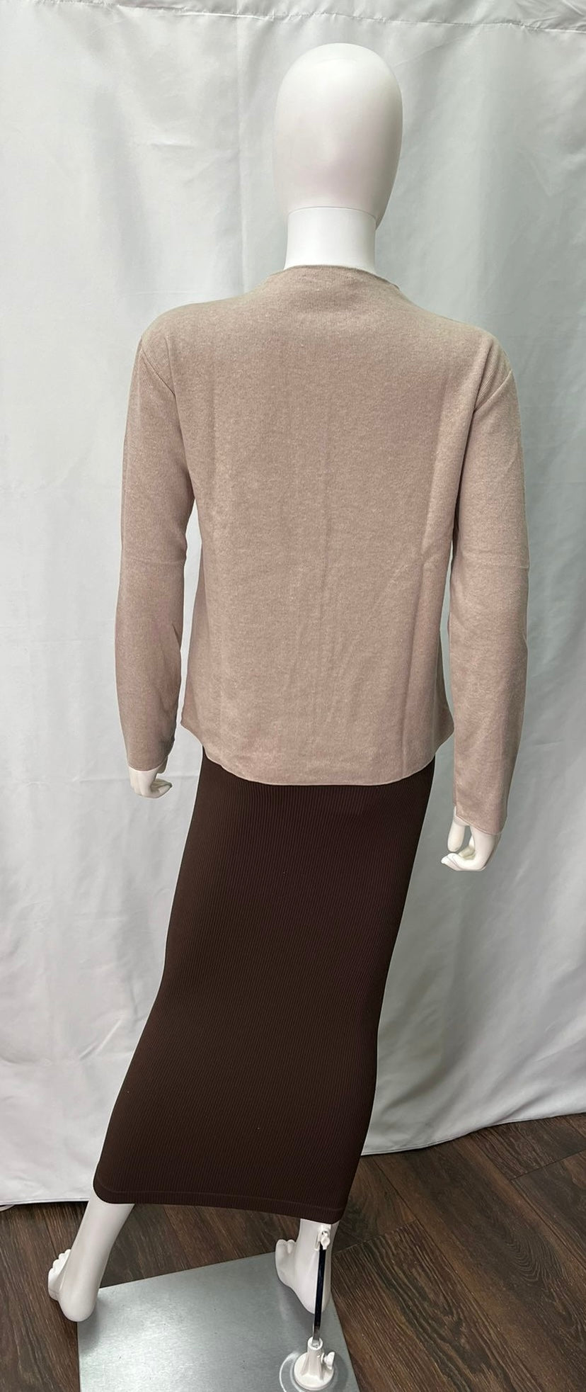 Sweater styled with Front Seam (available in cappuccino brown and brick red)