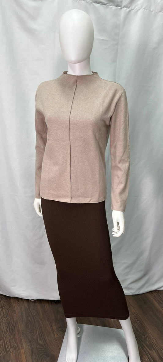 Sweater styled with Front Seam (available in cappuccino brown and brick red)