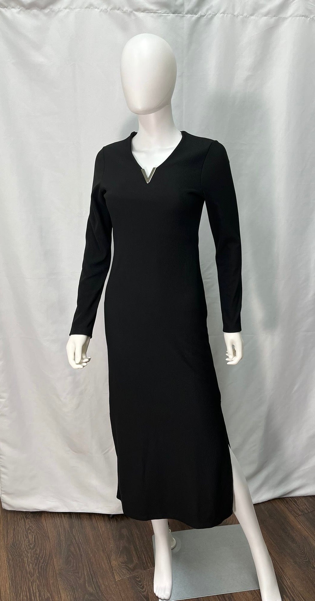 Long Sleeve Black Dress with V-neck